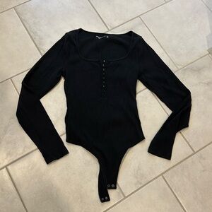 Abercrombie & Fitch Ribbed Bodysuit - BLACK  - Size S